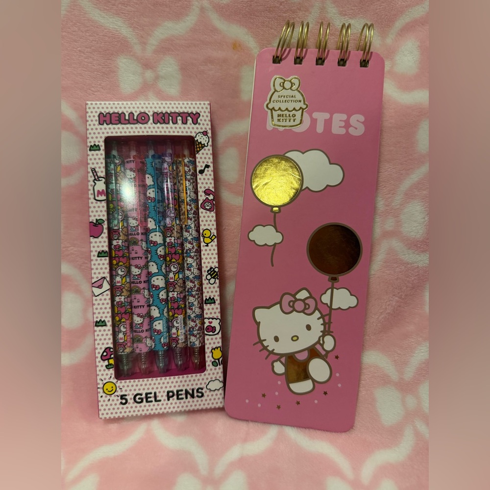 Hello Kitty Pink Notepad and Gel Pens Set